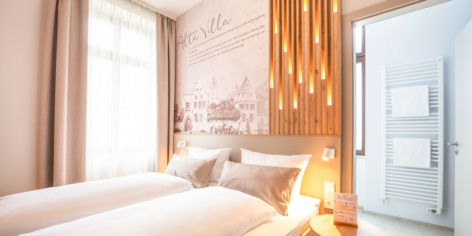 Helles Schlafzimmer mit modernem Design
